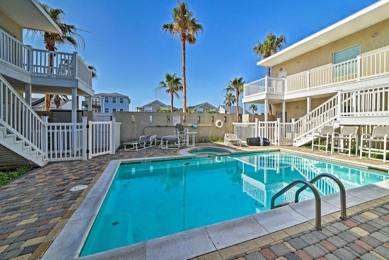 Modern Island Condo With Pool Steps To The Beach! South Padre Island Exterior foto