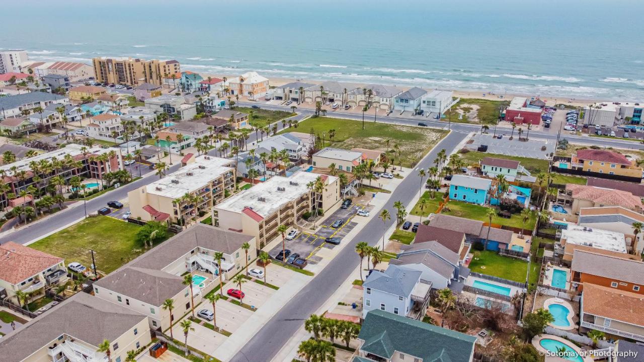 Modern Island Condo With Pool Steps To The Beach! South Padre Island Exterior foto